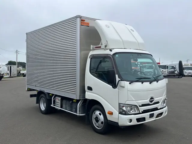 日野 デュトロ 2RG-XZU645M(2WD)の写真2