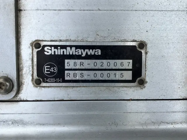 日野 デュトロ TKG-XZU695M(4WD)の写真9