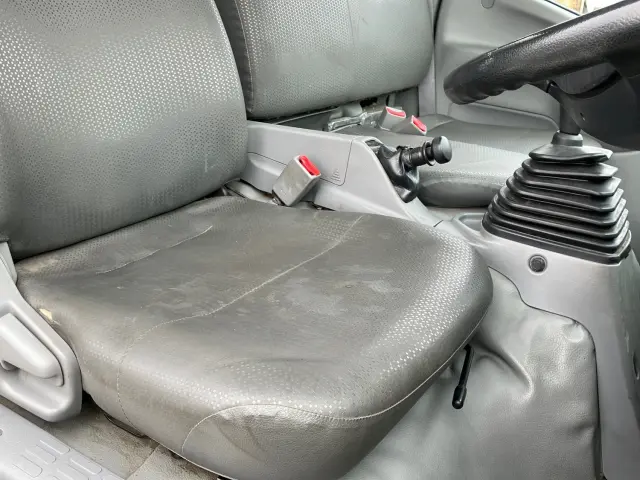 日野 デュトロ TKG-XZU695M(4WD)の写真17