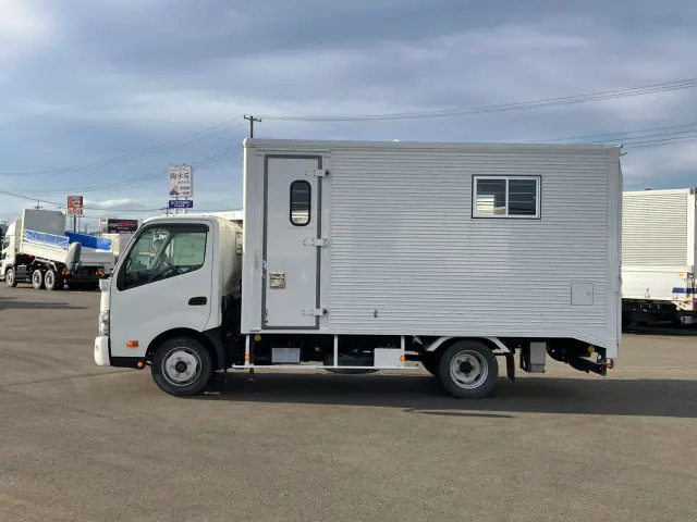 日野 デュトロ SKG-XZU710M(2WD)の写真5