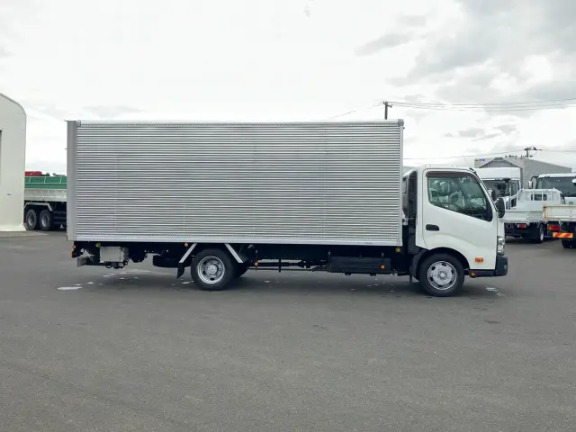 トヨタ トヨエース TKG-XZU720(2WD)の写真6