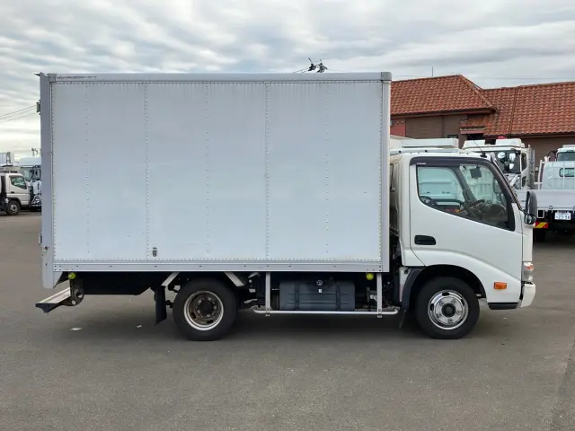 日野 デュトロ TKG-XZU605M(2WD)の写真6