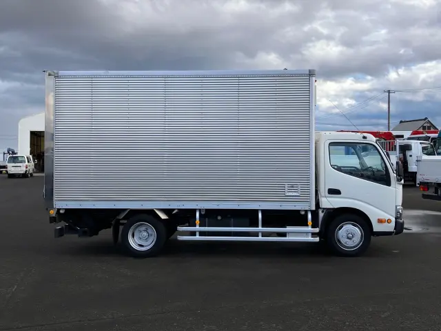 トヨタ ダイナ TPG-XZU655(2WD)の写真6