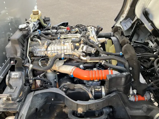 三菱 キャンター SKG-FGA20(4WD)の写真15