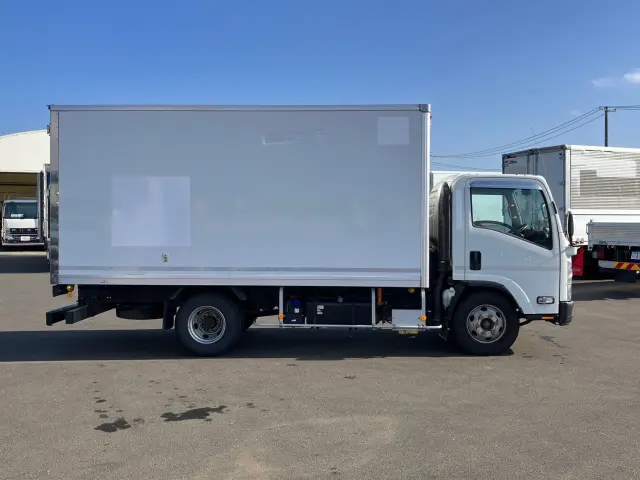 いすゞ エルフ 2RG-NPR88YN(2WD)の写真6