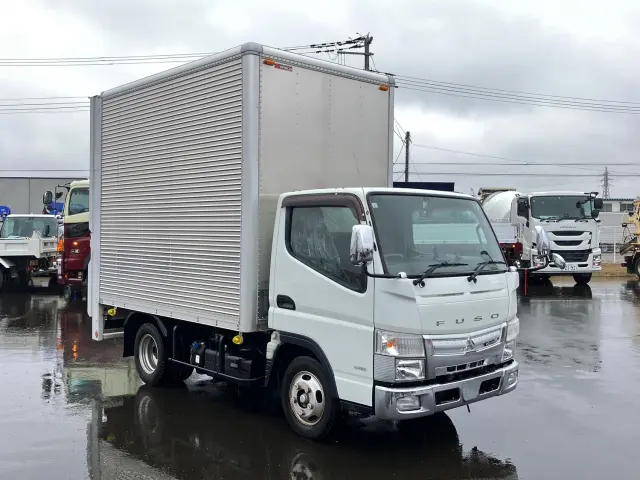 三菱 キャンター TPG-FBA20(2WD)の写真2