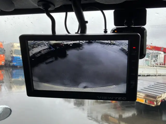 三菱 キャンター TPG-FBA20(2WD)の写真21