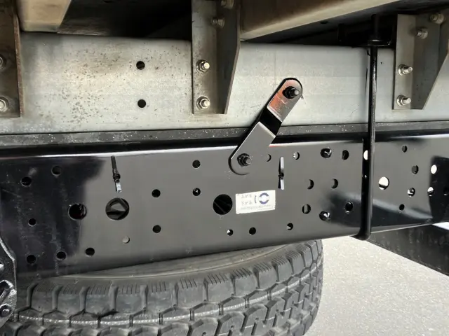 いすゞ エルフ TRG-NPR85AN(2WD)の写真10