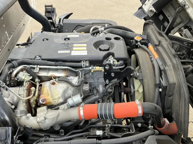 いすゞ エルフ TRG-NPR85AN(2WD)の写真14