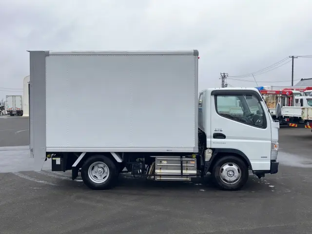 三菱 キャンター 2RG-FDA20(4WD)の写真6