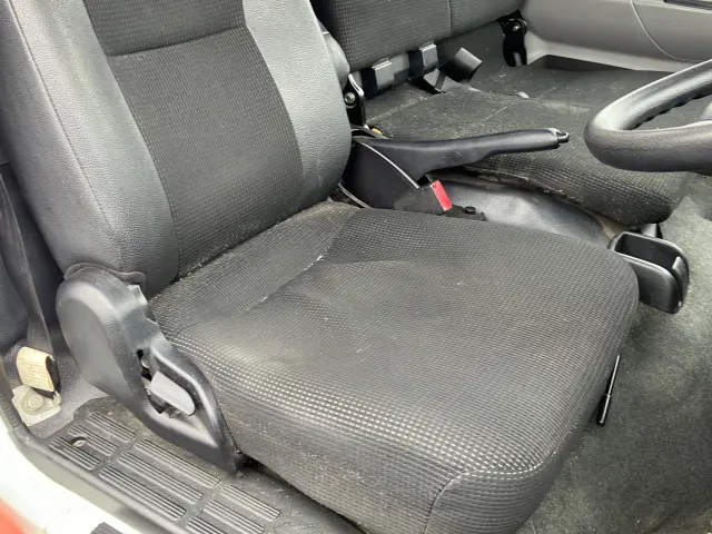 三菱 キャンター 2RG-FDA20(4WD)の写真16