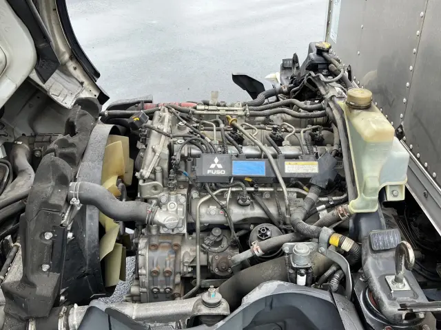 三菱 キャンター TKG-FEA50(2WD)の写真12