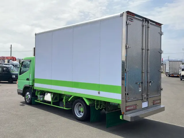 三菱 キャンター 2PG-FEB50(2WD)の写真4