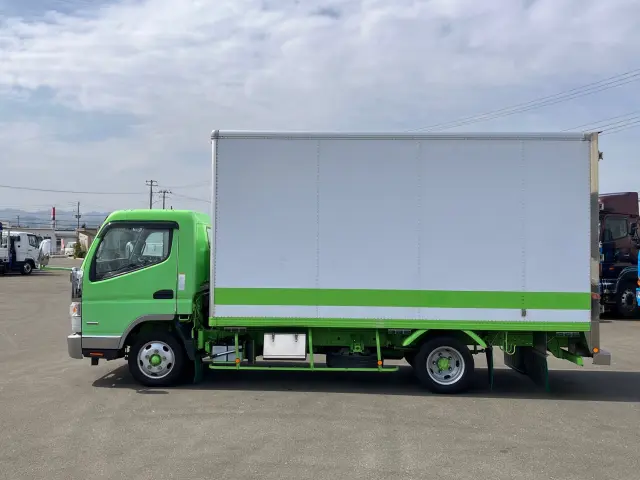 三菱 キャンター 2PG-FEB50(2WD)の写真5