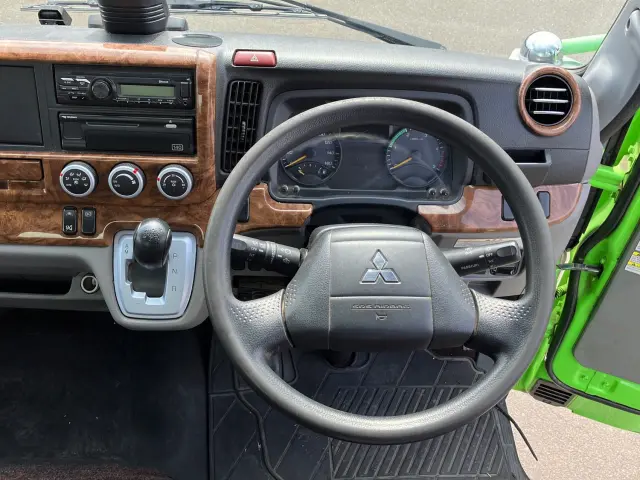 三菱 キャンター 2PG-FEB50(2WD)の写真16