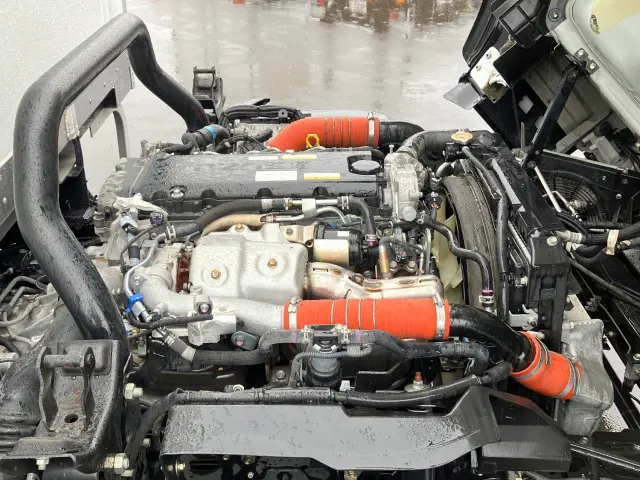 いすゞ エルフ 2RG-NPR88YN(2WD)の写真14