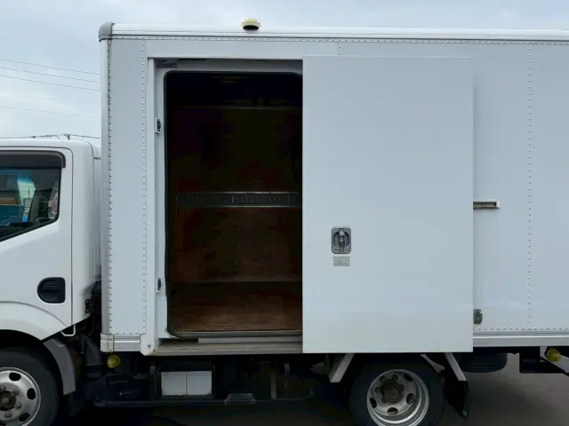 日産 アトラス TKG-SZ5F24(4WD)の写真9