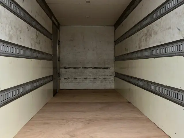 日産 アトラス TRG-FEA8W(2WD)の写真8