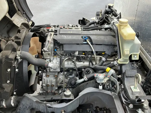 日産 アトラス TRG-FEA8W(2WD)の写真15