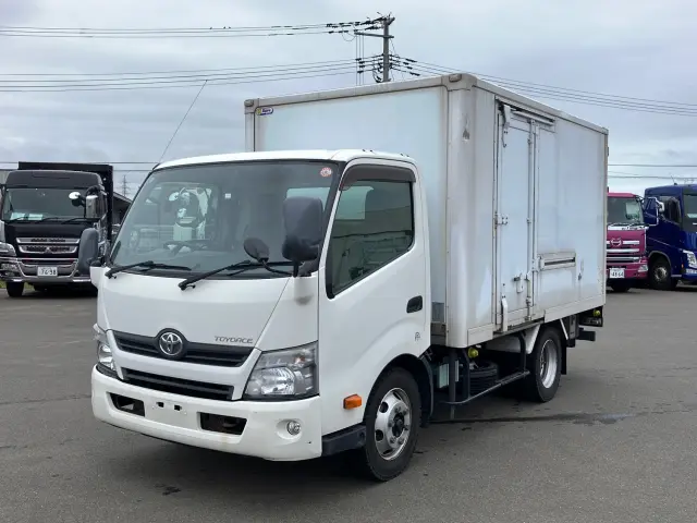 トヨタ トヨエース TKG-XZU700(2WD)の写真1
