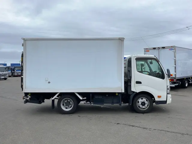 トヨタ トヨエース TKG-XZU700(2WD)の写真6