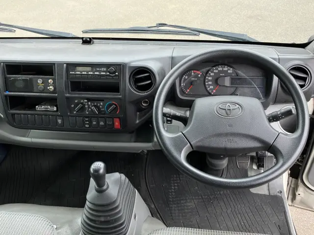 トヨタ トヨエース TKG-XZU700(2WD)の写真19