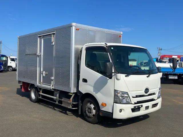 日野 デュトロ 2RG-XZU712M(2WD)の写真2