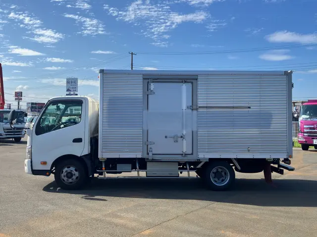 日野 デュトロ 2RG-XZU712M(2WD)の写真5