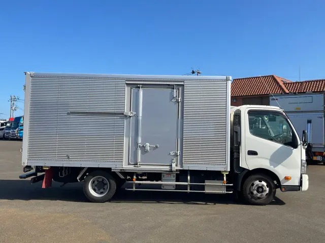 日野 デュトロ 2RG-XZU712M(2WD)の写真6