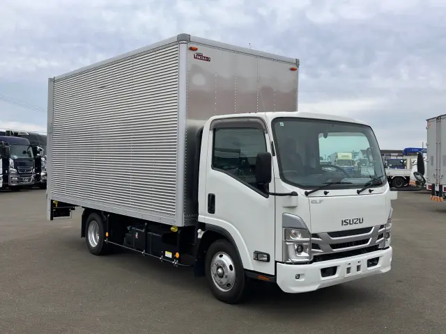 いすゞ エルフ 2RG-NPR88AN(2WD)の写真2