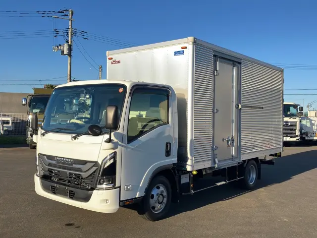 いすゞ エルフ 2RG-NPR88AM(2WD)の写真1