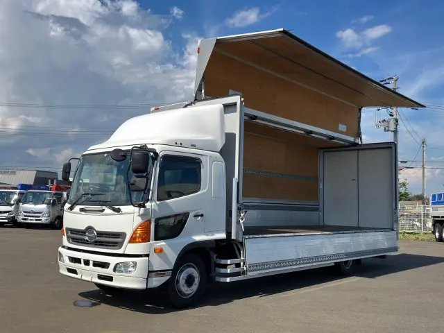 日野 レンジャー QPG-FE2AMAG(2WD)の写真1