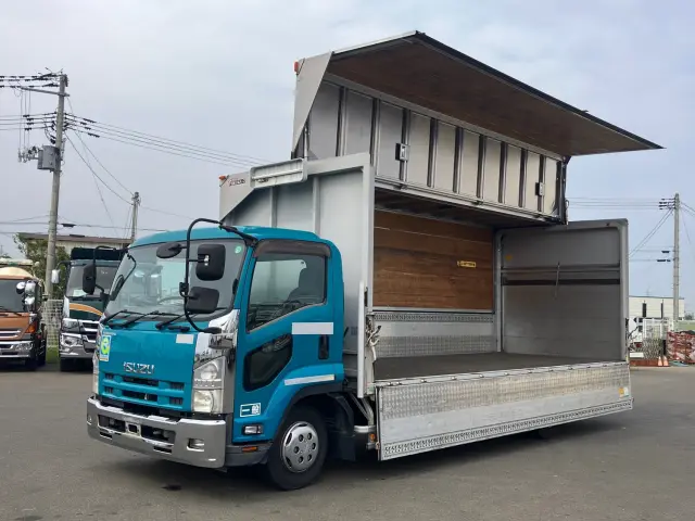 いすゞ フォワード TKG-FRR90S2(2WD)の写真1