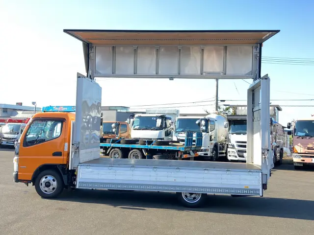 三菱 キャンター TPG-FEA50(2WD)の写真5