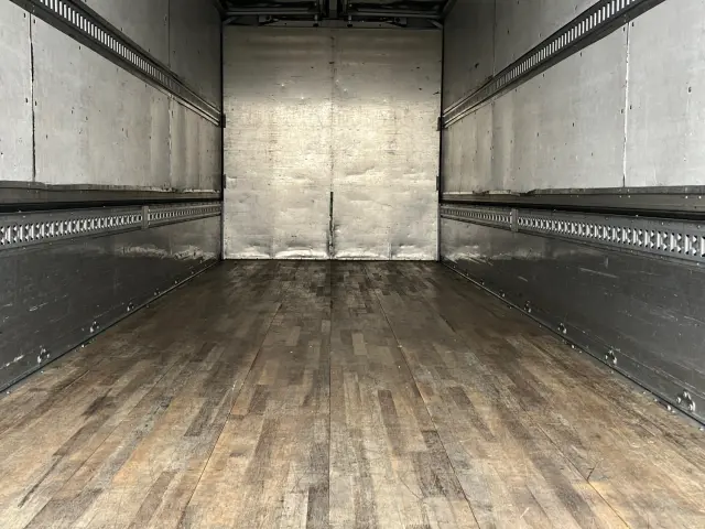 三菱 ファイター TKG-FK64F(2WD)の写真10