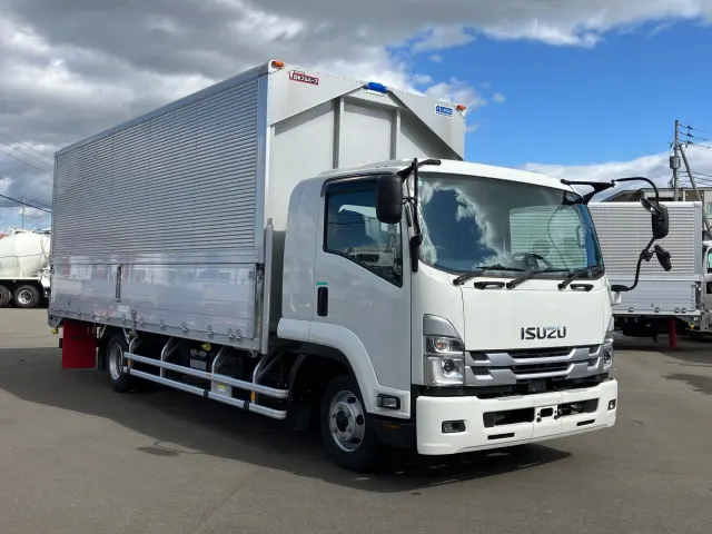 いすゞ フォワード 2RG-FRR90T2(2WD)の写真2