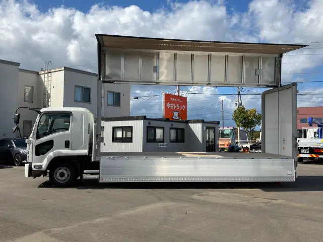 いすゞ フォワード 2RG-FRR90T2(2WD)の写真5