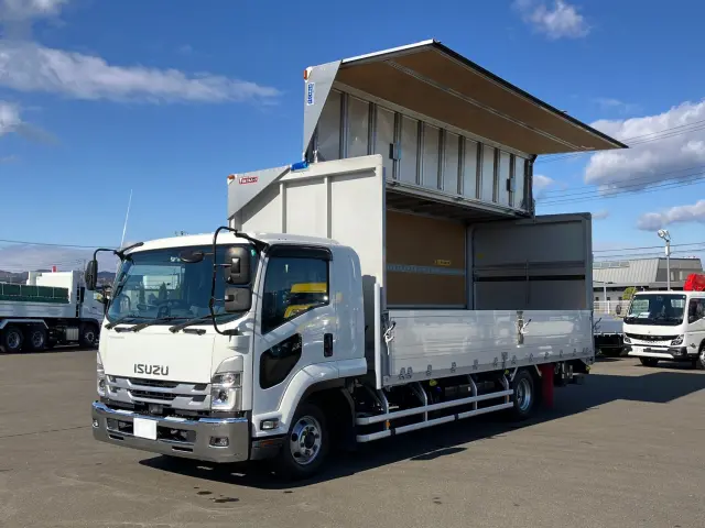 いすゞ フォワード 2RG-FRR90T2(2WD)の写真1