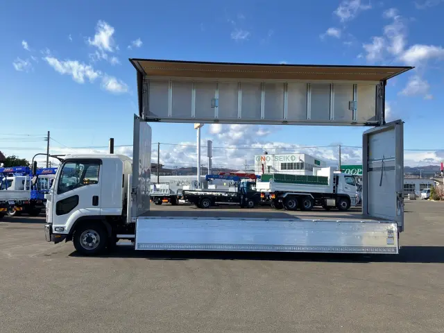 いすゞ フォワード 2RG-FRR90T2(2WD)の写真5