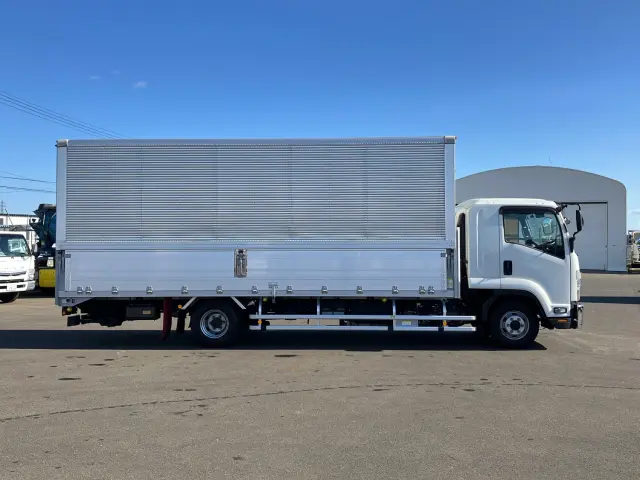 いすゞ フォワード 2RG-FRR90T2(2WD)の写真8