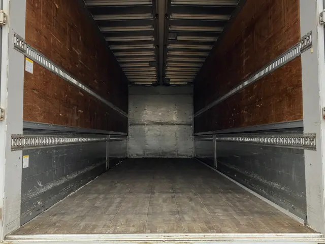 三菱 スーパーグレート QPG-FS64VZ(8x4)の写真10