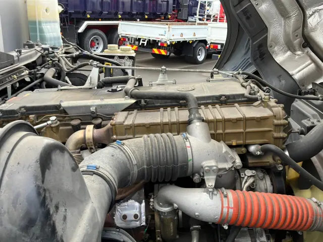 三菱 スーパーグレート QPG-FS64VZ(8x4)の写真17