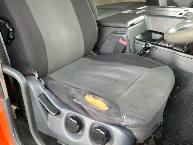 三菱 スーパーグレート QPG-FS64VZ(8x4)の写真18