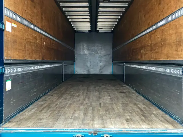 ＵＤ クオン QPG-CG5ZA(8x4)の写真10