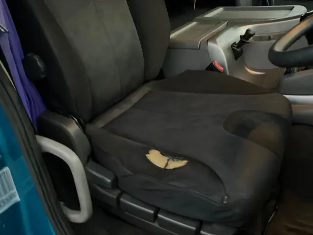 ＵＤ クオン QPG-CG5ZA(8x4)の写真18