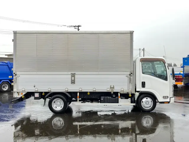 いすゞ エルフ TKG-NMR85AN(2WD)の写真8