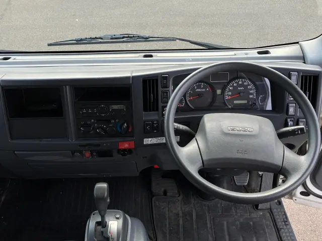 いすゞ エルフ TPG-NPR85YN(2WD)の写真20