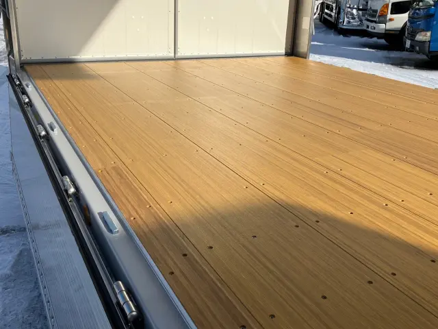 三菱 ファイター 2KG-FK65F(2WD)の写真12