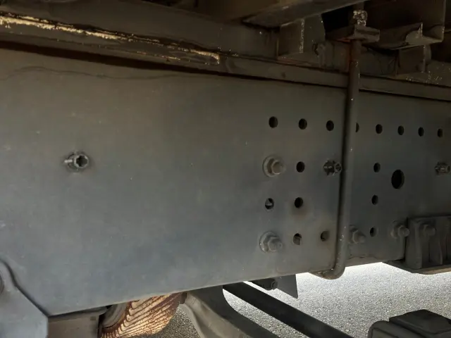 日野 プロフィア 2DG-FW1AHG(8x4)の写真16