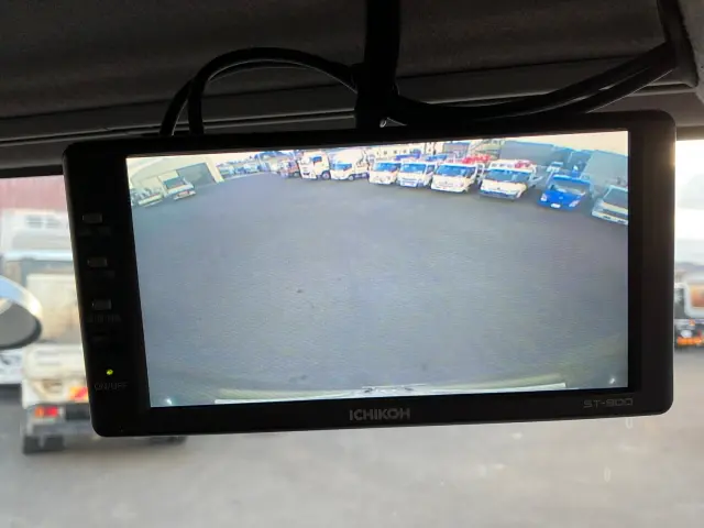 いすゞ フォワード 2RG-FRR90T2(2WD)の写真22